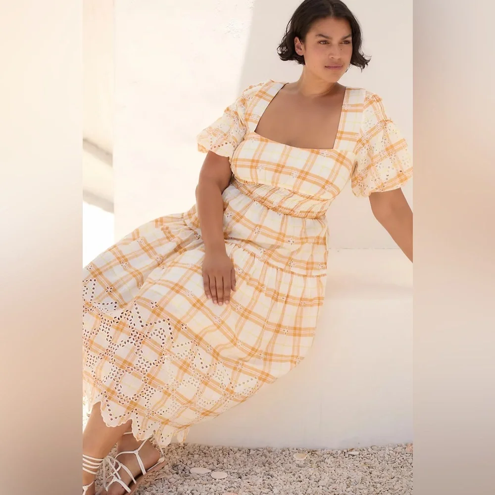 Anthropologie Puff-Sleeve Eyelet Midi Dress Size Large Smocked Plaid Yellow - Picture 8 of 17